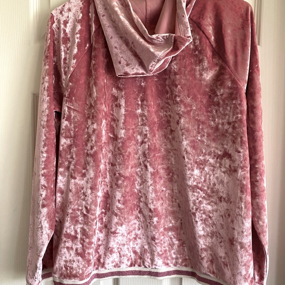 Arizona Pullover Hoodie Girl’s 20 PLUS Pink Faux Crushed Velvet - Picture 2 of 5